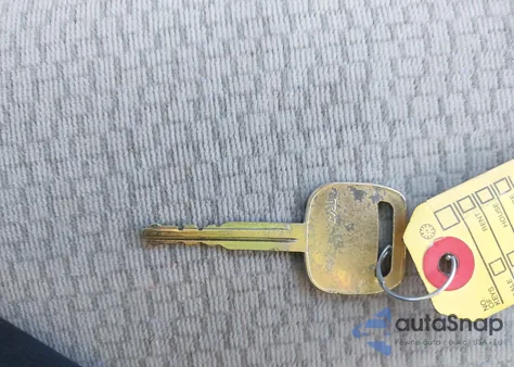 2004 Toyota Corolla Le z USA, uszkodzony, nr VIN JTDBR32E142021359